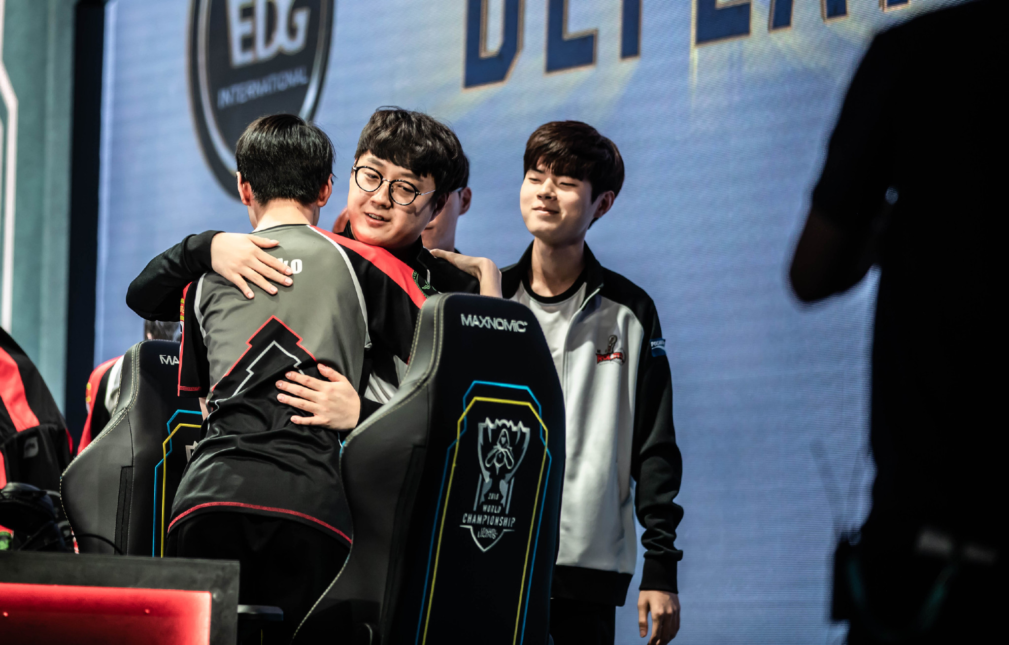 FLY力克TeamWE,Meiko打破历史纪录 FLY力克TeamWE,Meiko打破历史纪录