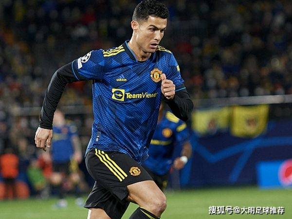 曼联碾压马德里竞技，本泽马刷新纪录