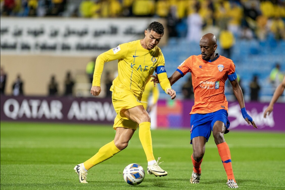 多特蒙德绝杀哥伦比亚，C罗关键制胜