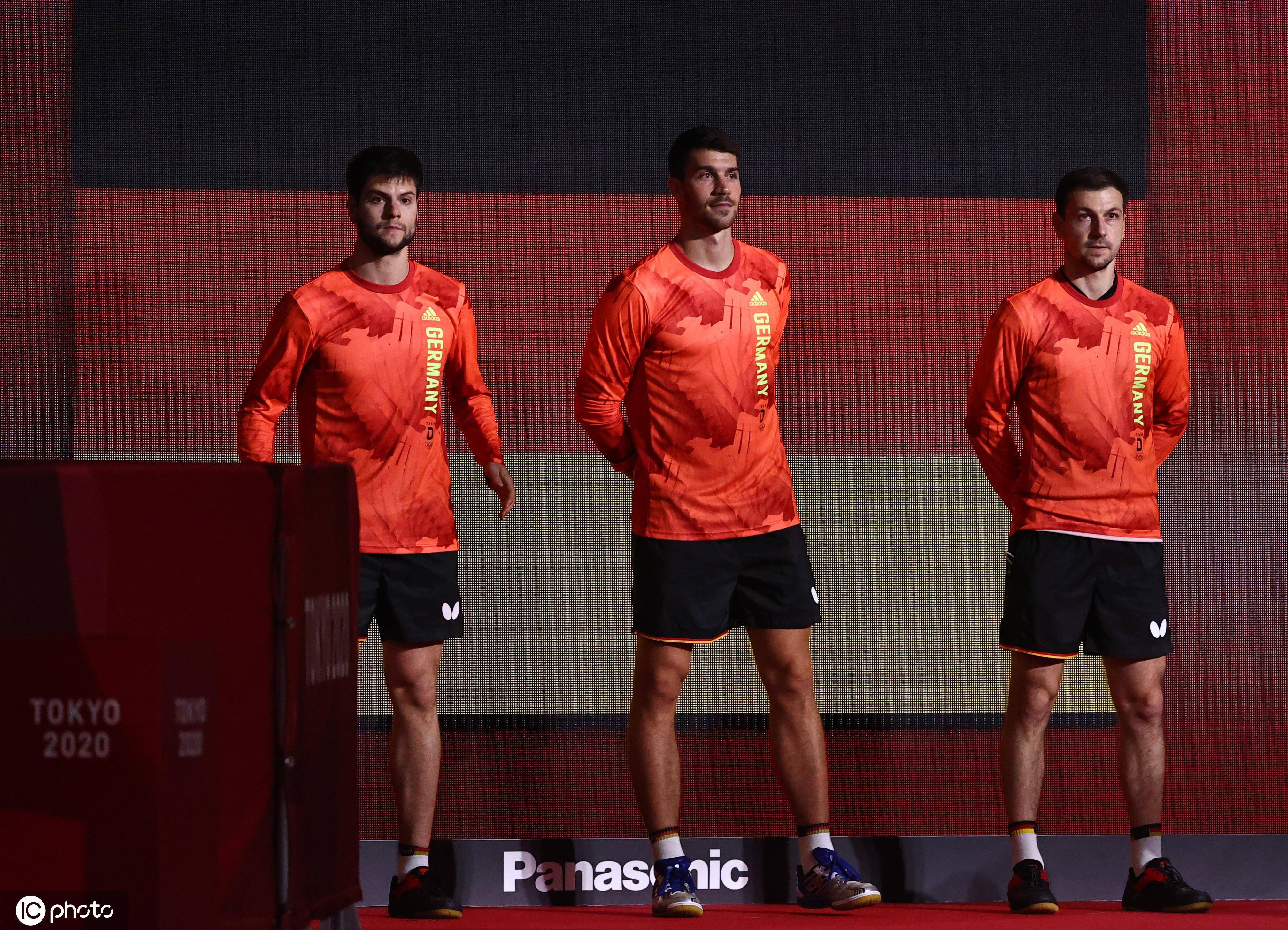 日本队翻盘韩国队,奥恰洛夫统治全场 日本队翻盘韩国队,奥恰洛夫统治全场