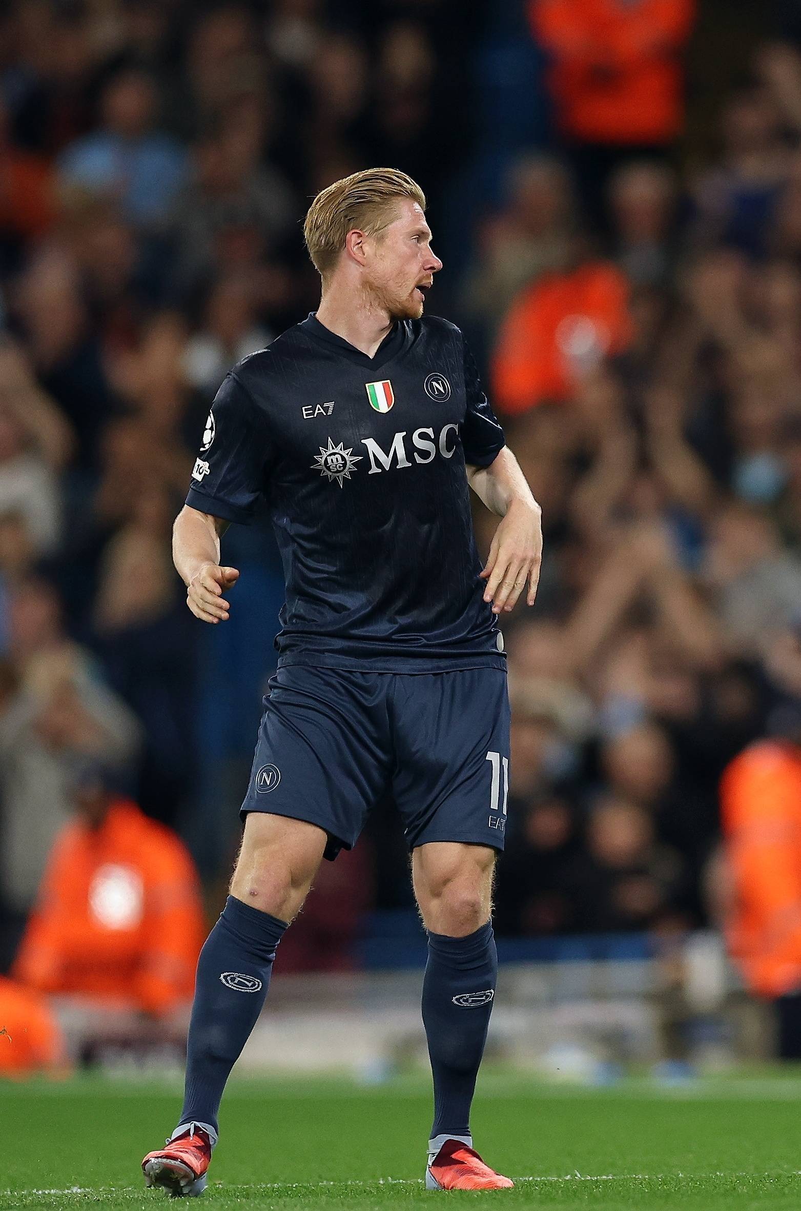 曼城轻取那不勒斯，卡拉斯科惊艳四座