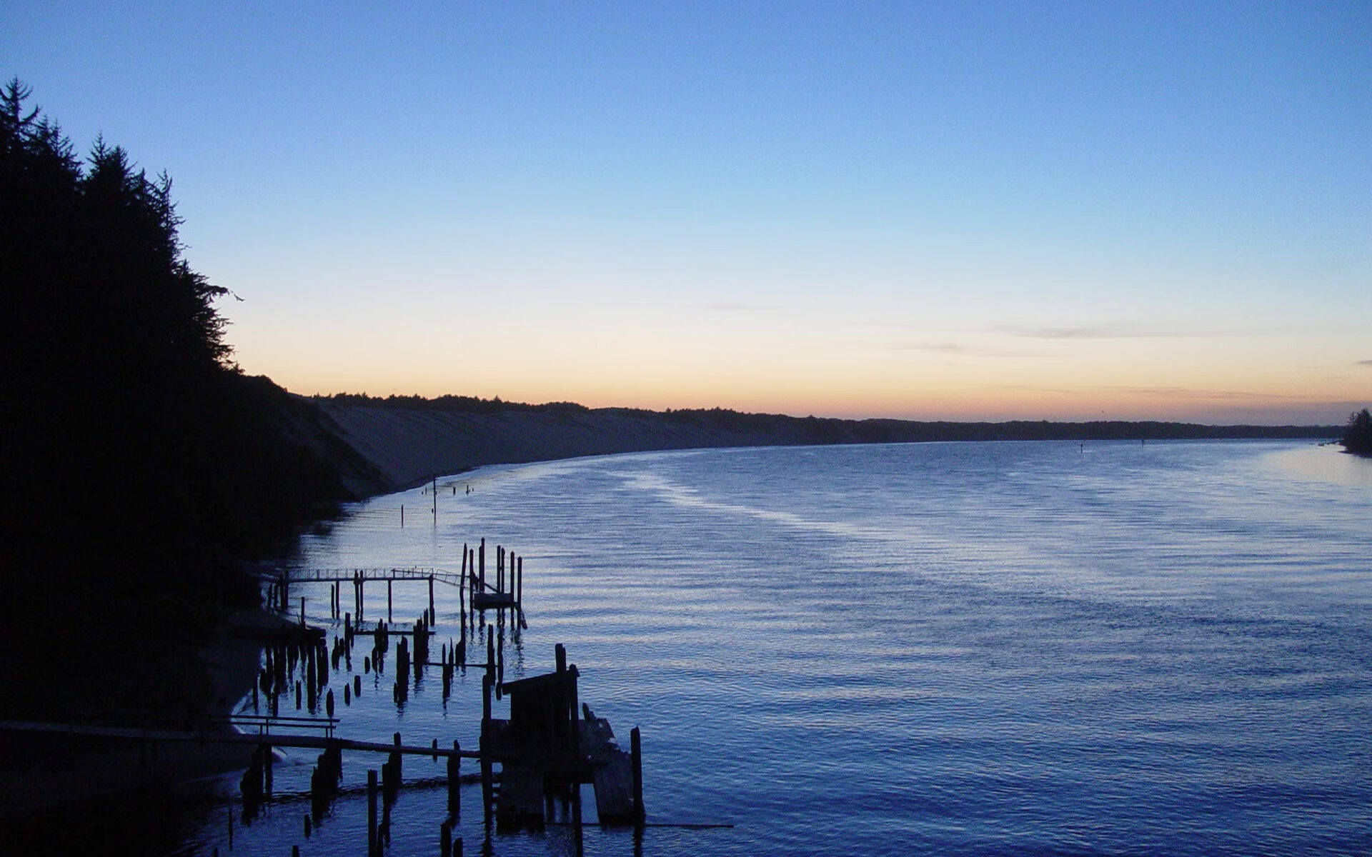 当底特律第三节风暴遇上马德里德比夜,体育时空唯一的平行绽放
