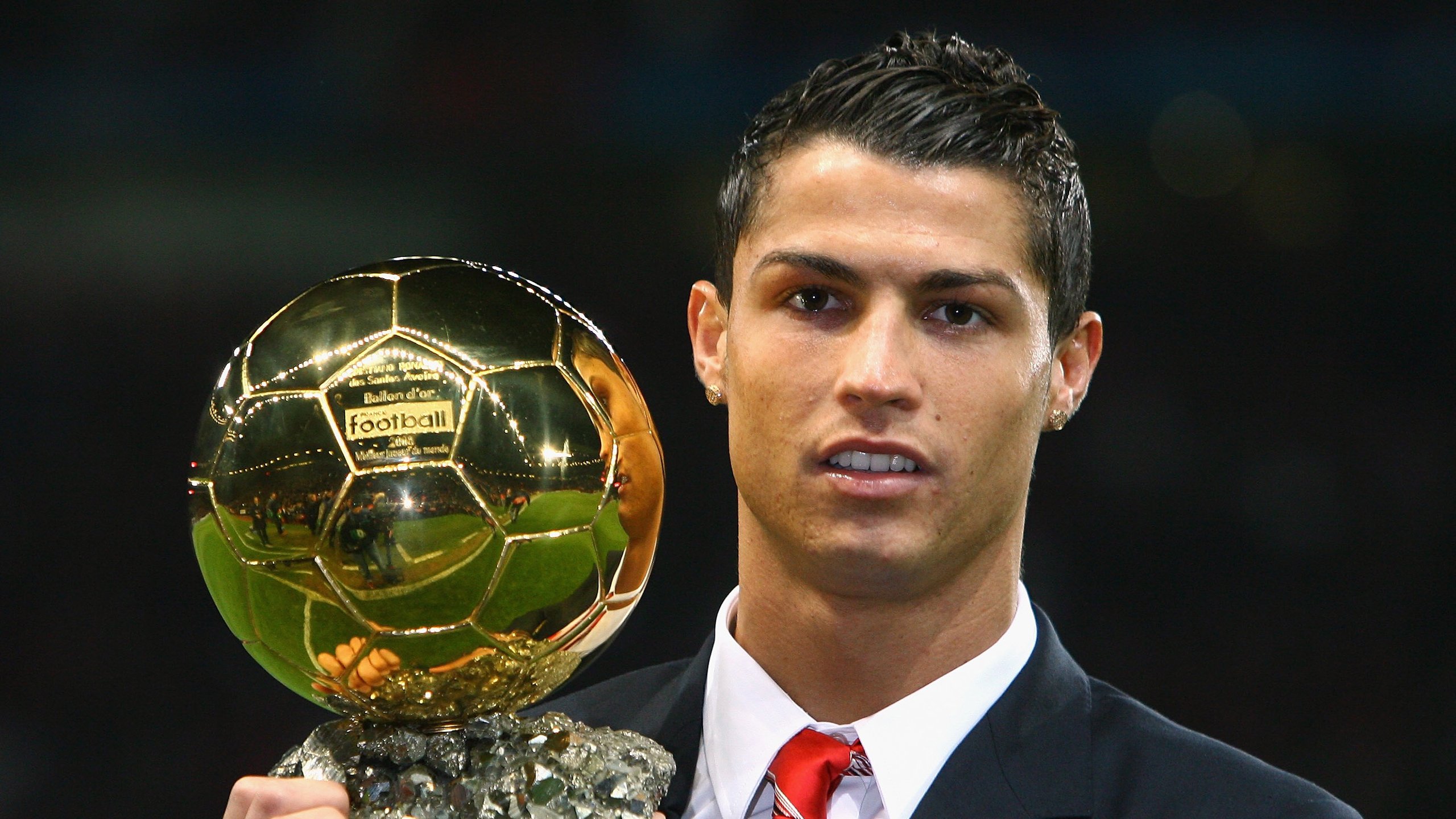 慈善邀请赛唯一性｜当日本节奏大师在欧洲心脏，调试一场非典型对决